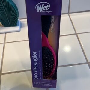 Wet Brush Pro Detangler - Pink and Black
